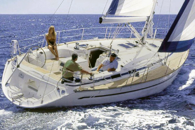 catamarano eolie con skipper