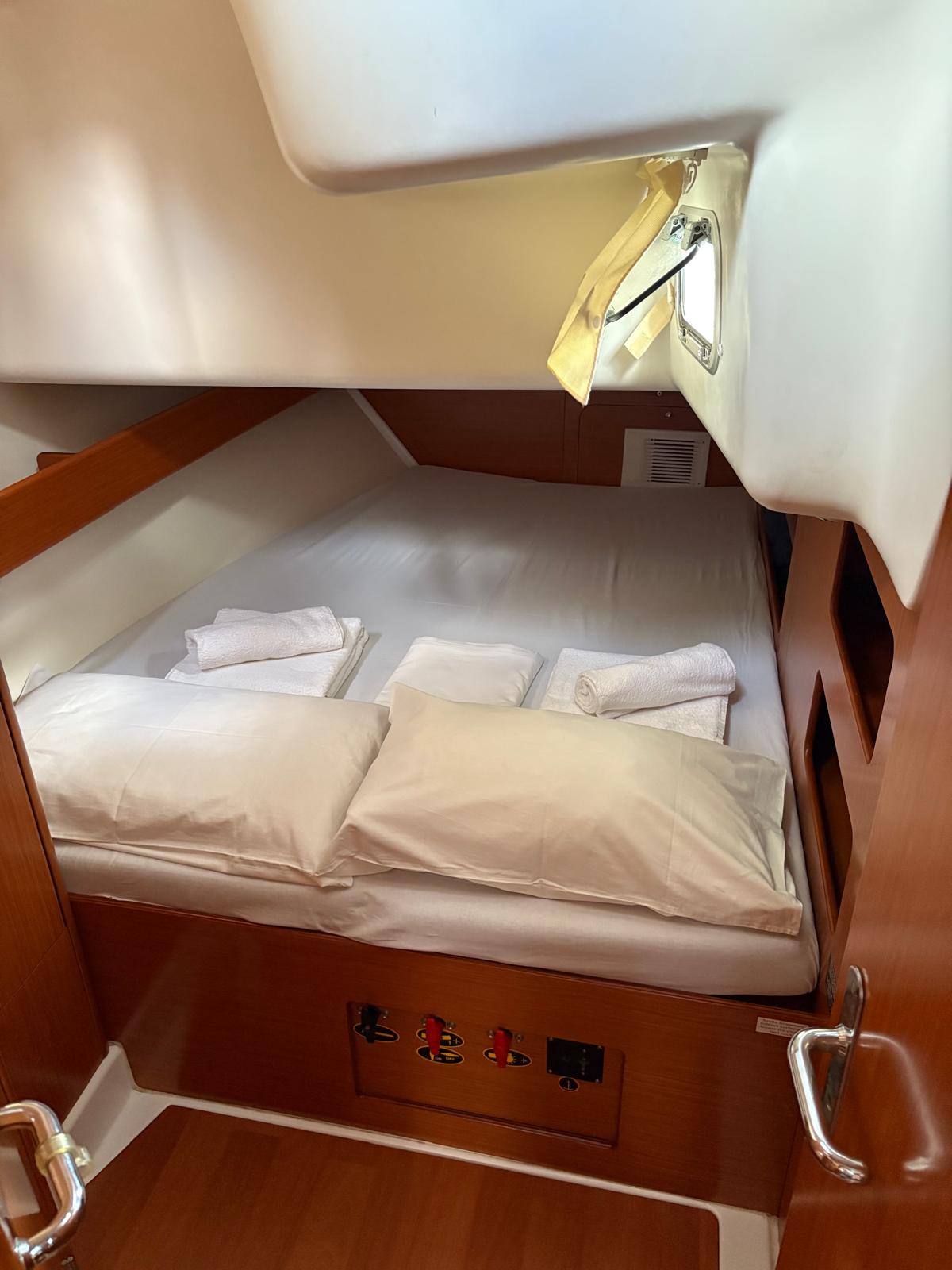 e17136ee-04dc-4a53-b138-9eb1f9efbbae