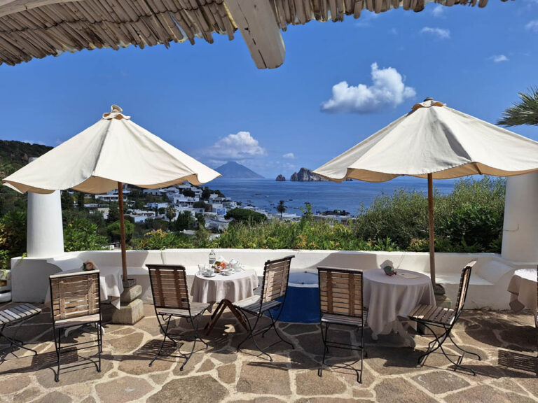 panarea in barca a vela 2